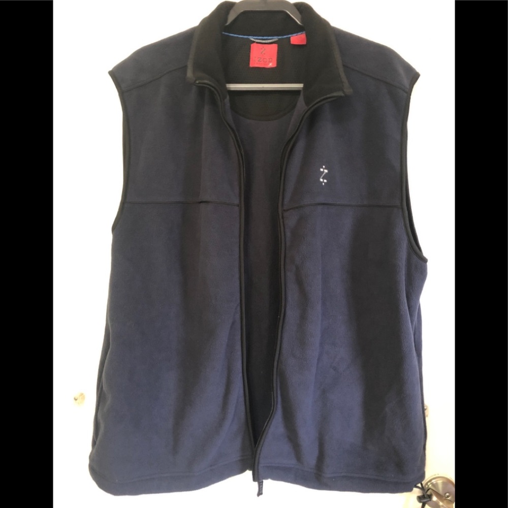 Izod XL vest inside pockets navy blue insulated